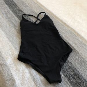Lululemon Weave The Waves One Piece Swimsuit-Black